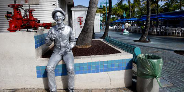 silverstatue-fort-myers-beach